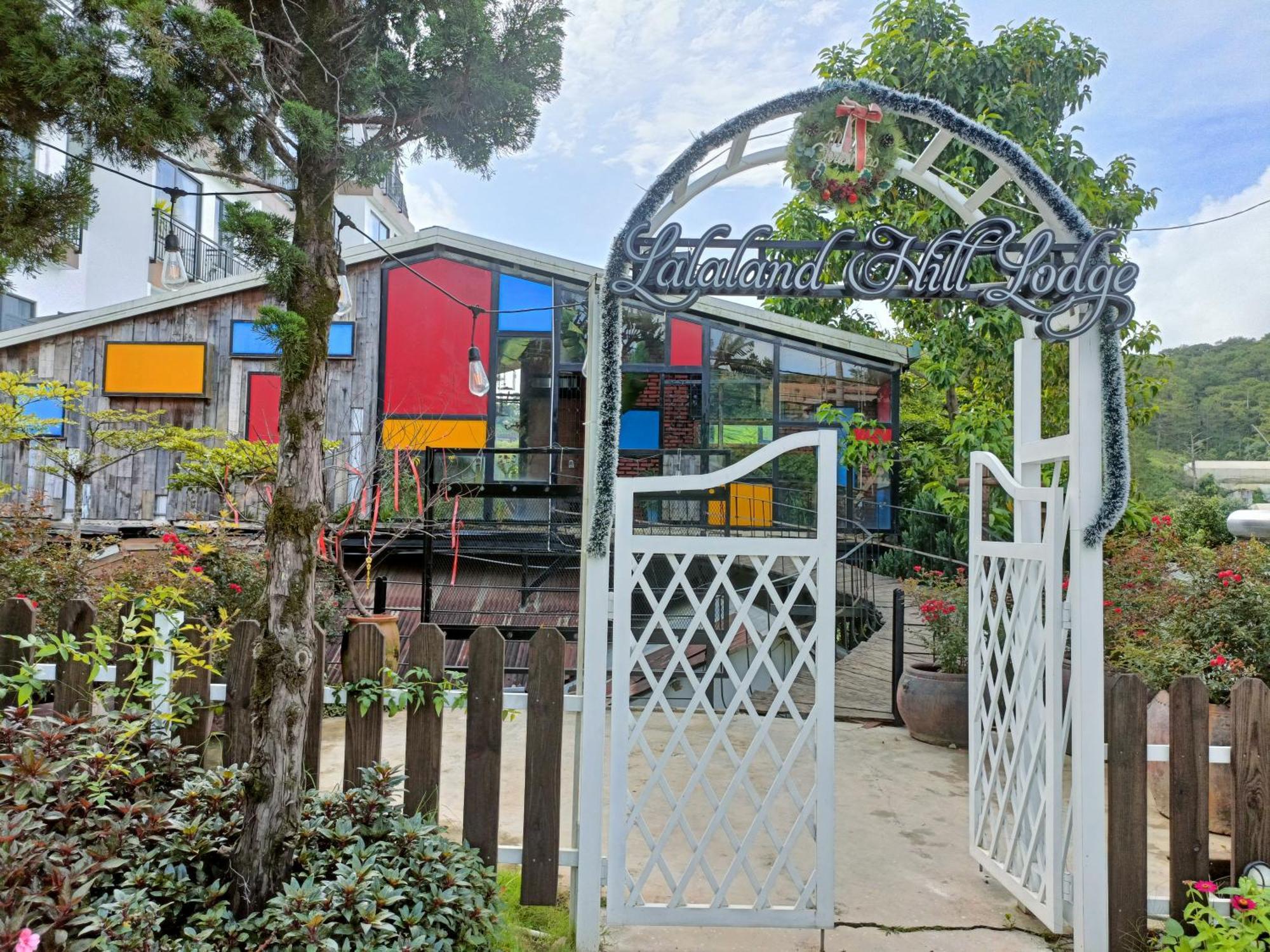 Lalaland Homestay Đà Lạt Extérieur photo
